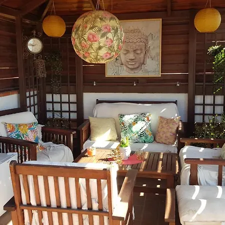 Apartamento Parque La Reina 아파트 Cho